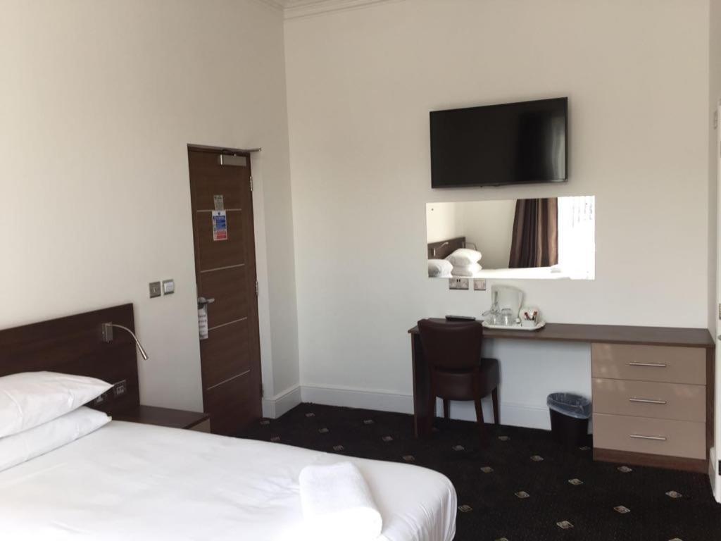 The Marlborough Hotel Waterloo Экстерьер фото
