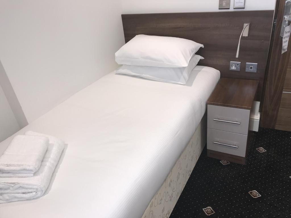 The Marlborough Hotel Waterloo Номер фото